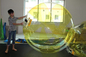 Подгонянный прозрачный шарик завальцовки воды, гигантская раздувная прогулка на шарике воды поставщик